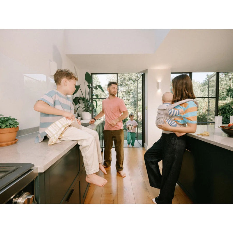 [10 year local warranty] Ergobaby Omni Classic Mesh Baby Carrier - Pearl Grey