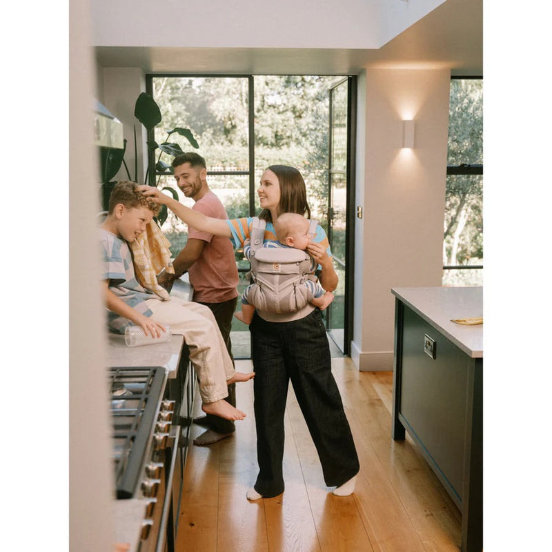 [10 year local warranty] Ergobaby Omni Classic Mesh Baby Carrier - Pearl Grey