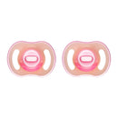 [2-Pack] Tommee Tippee Tommee Tippee Ultra Light Night Glow Soother (2pcs/pk) - 2 Sizes