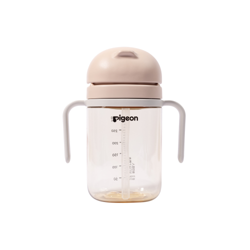 Pigeon Training Master Series Straw Cup 300ml（18M+）