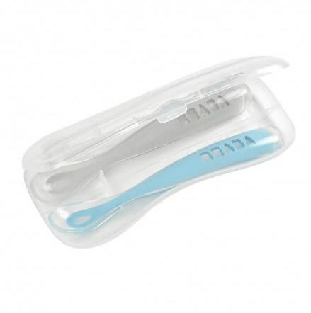 Beaba SET OF 2 silicone 1st age silicone spoon + Case (light Mist + Windy Blue)