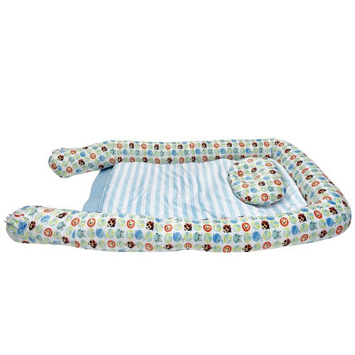 Lucky Baby Cuddle™ Portable Baby Co-Pod - Polka