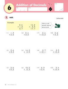 Kumon Grade 4 Maths Workbook: Decimals & Fractions