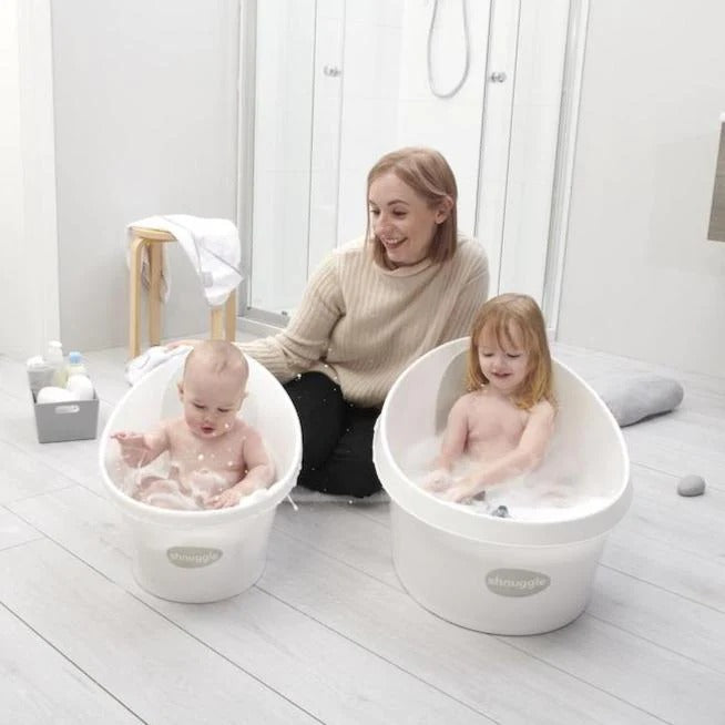 Shnuggle Toddler Bath - White & Light Grey