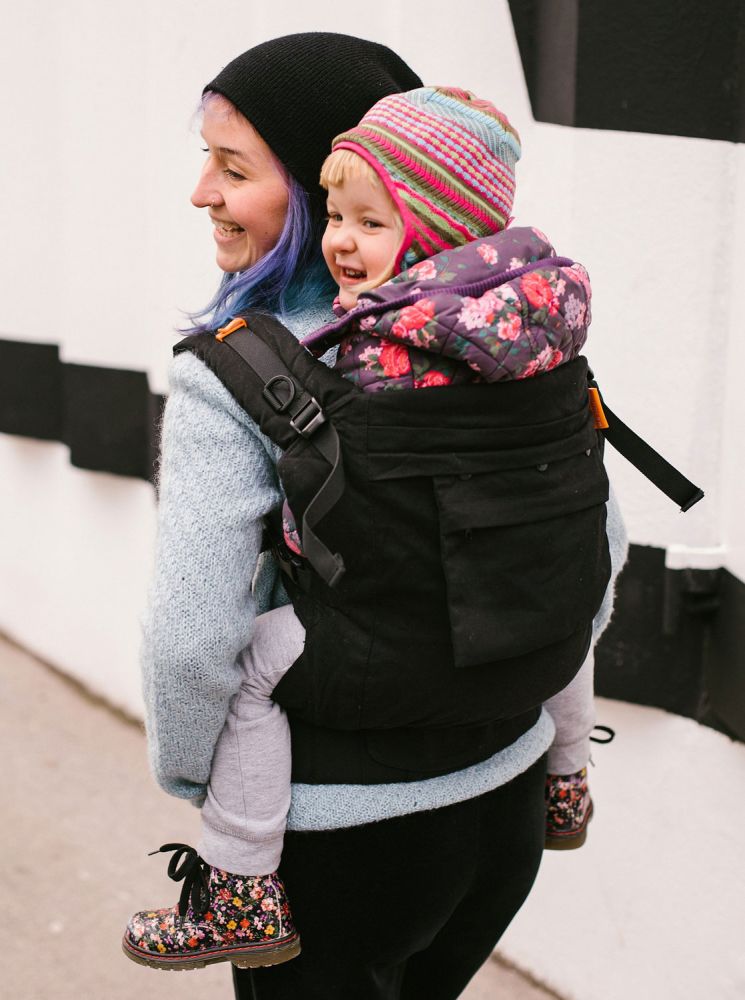 Beco Toddler Carrier Metro Black - One Year Warranty