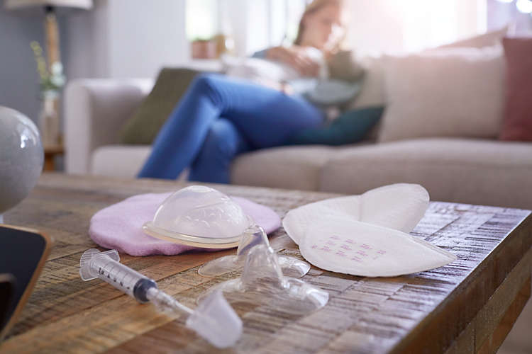 Philips Avent Disposable Breast Pads (Day & Night Pads) x 60