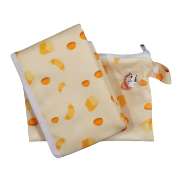 Moo Moo Kow Changing Pad Travel Size - Bread